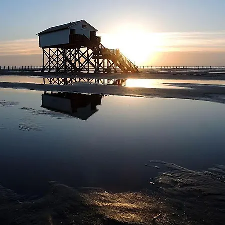 Haus Hus An De Diek Whg 01 Apartment *